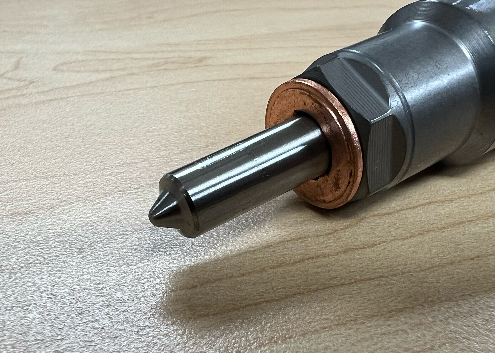 NEW Common Rail Fuel Injector - Dodge 2004.5-2007